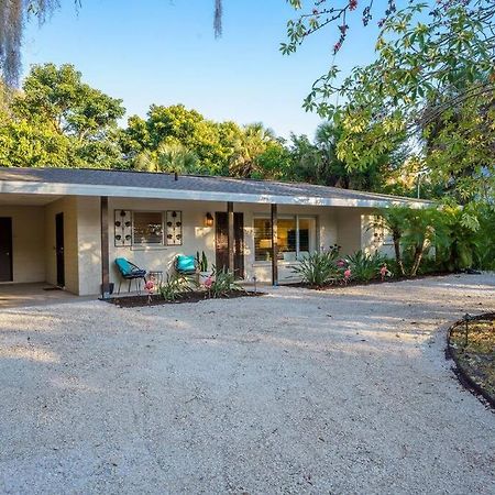 Beautiful Glam Mid-Century 1 Block From Sarasota Bay With Firepit Villa Kültér fotó